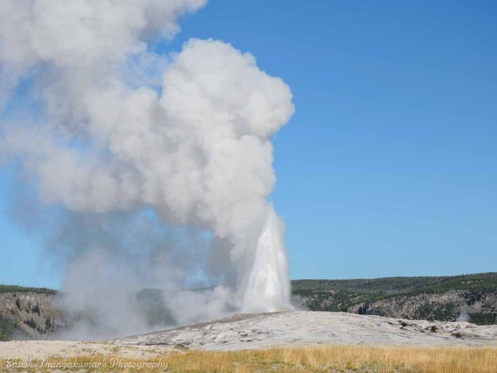 Old Faithful Geyser, Yellowstone National Park