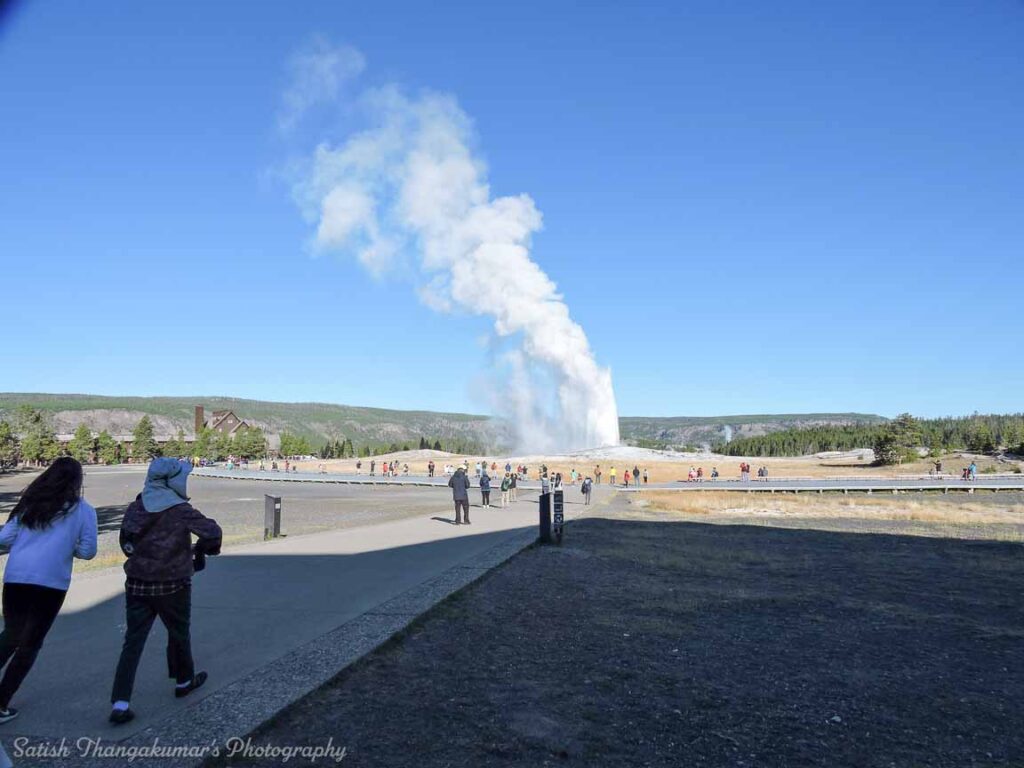 Old Faithful Geyser, Yellowstone National Park