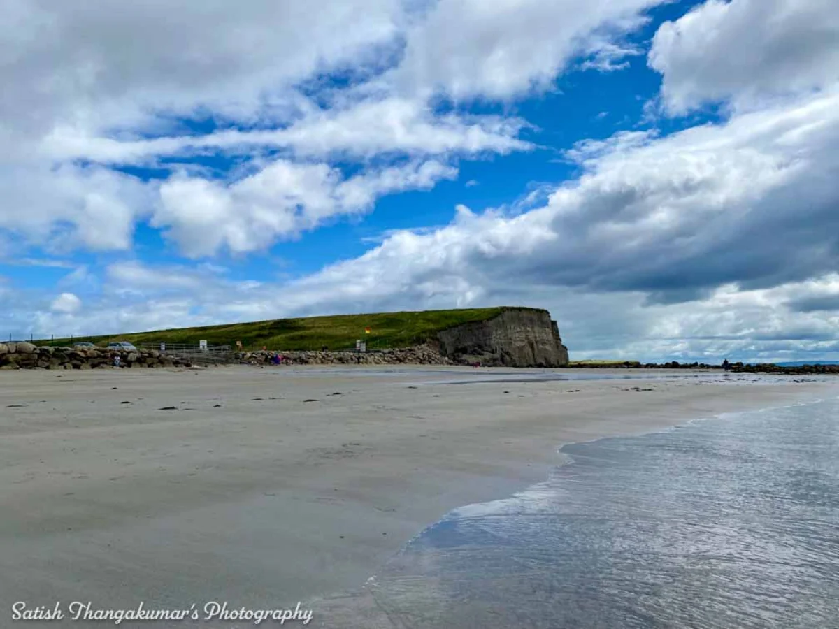 A view of Silver Strand Beach with shimmering sands